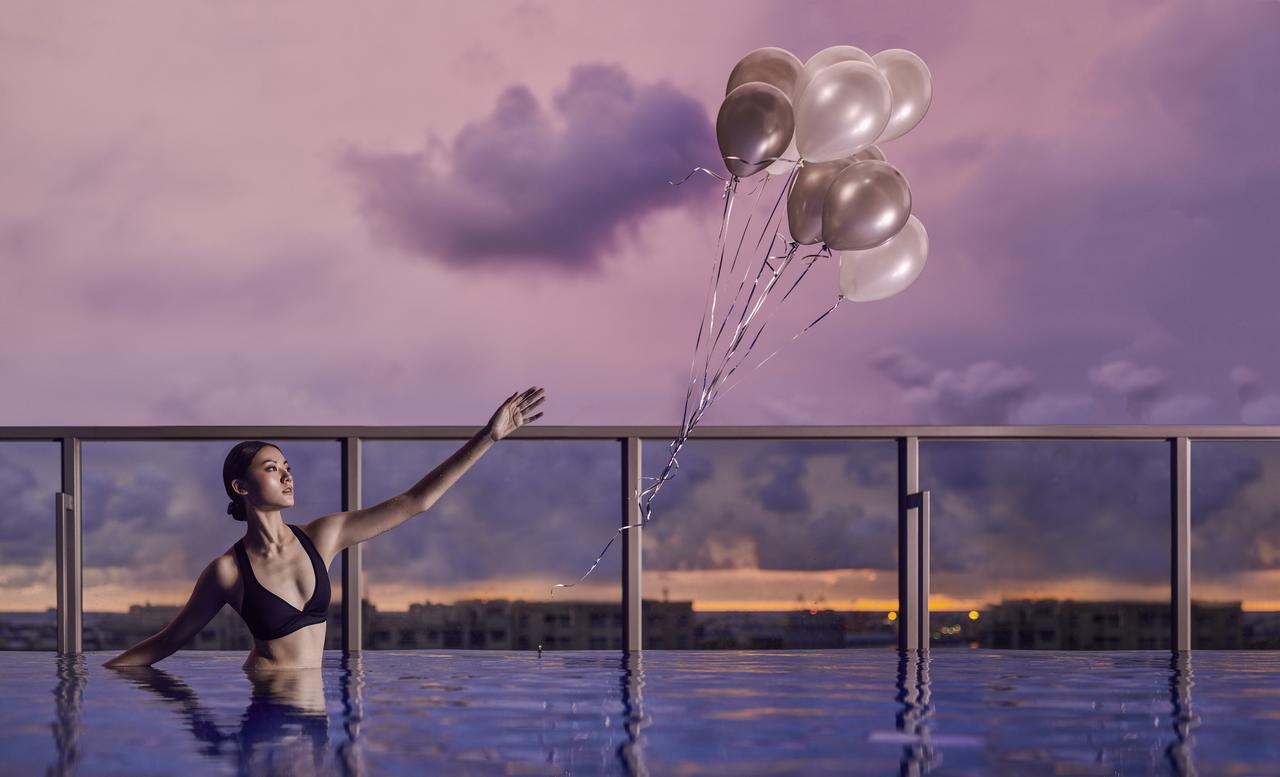Silks Club Hotel Kaohsiung Bagian luar foto The Sky Pool