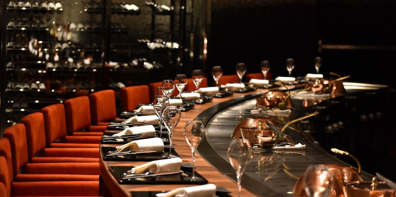 Silks Club Hotel Kaohsiung Bagian luar foto Restaurant in the Mandarin Oriental, Munich